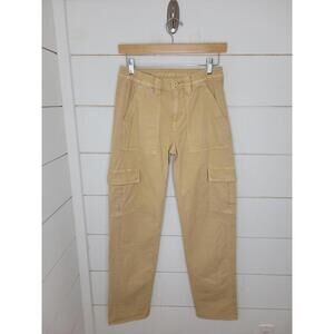 American Eagle Outfitters size 2 tan khaki cargo pants. Great for gardening!